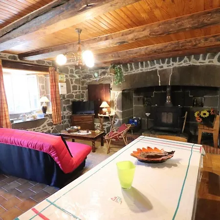 Maison De Montagne Avec Cheminee, Animaux Acceptes, Parking Prive - Fr-1-742-599 بيت للعطل Paulhac (Cantal)